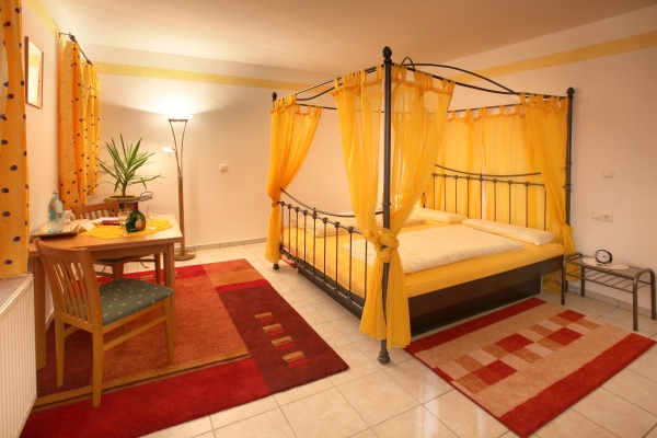 Hotel Wörners Schloss plus Weingut & Wellness (Prichsenstadt)